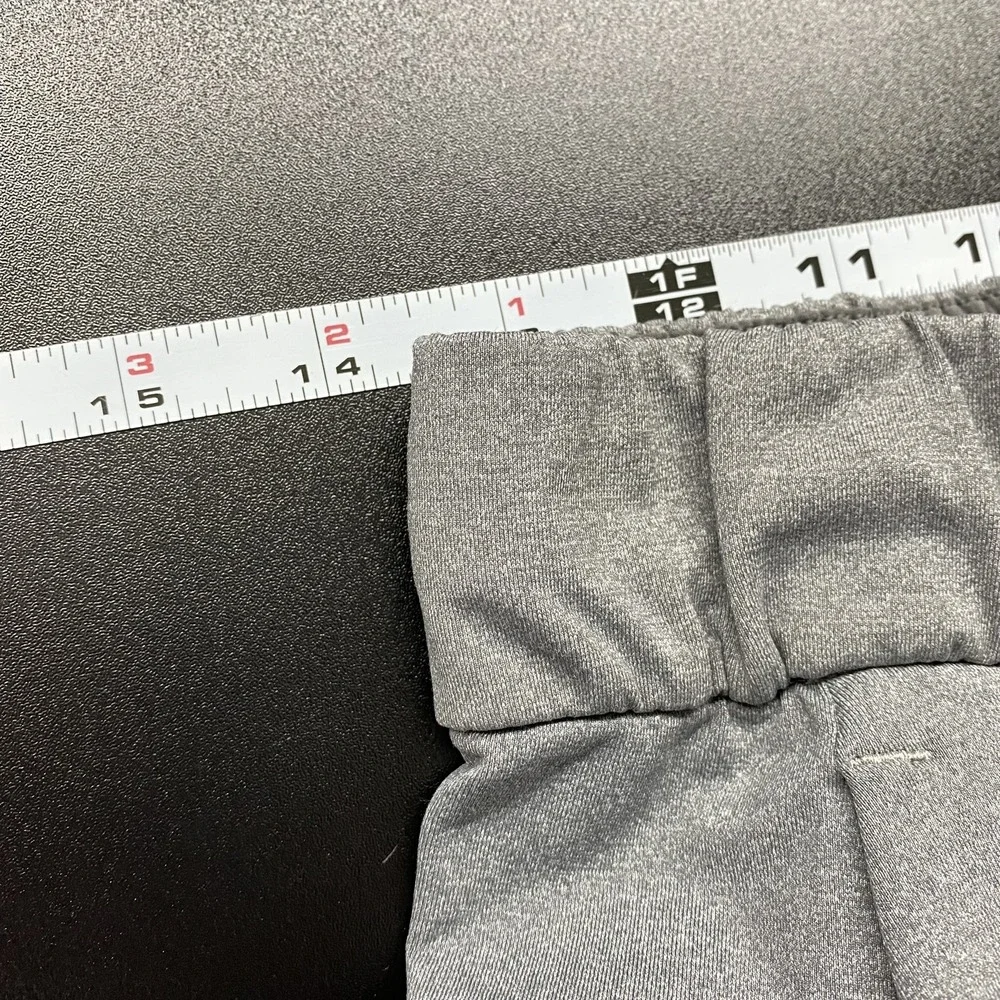 Lululemon Shorts Womens 4 Gray Drawstring Elastic‎ Waist Lounge Athletic 3.5 In